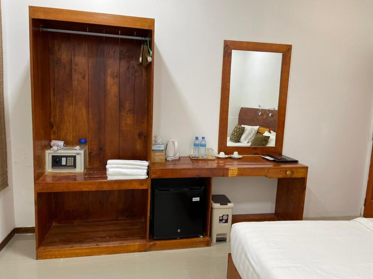 Hotel Alaika Maafushi Exteriér fotografie